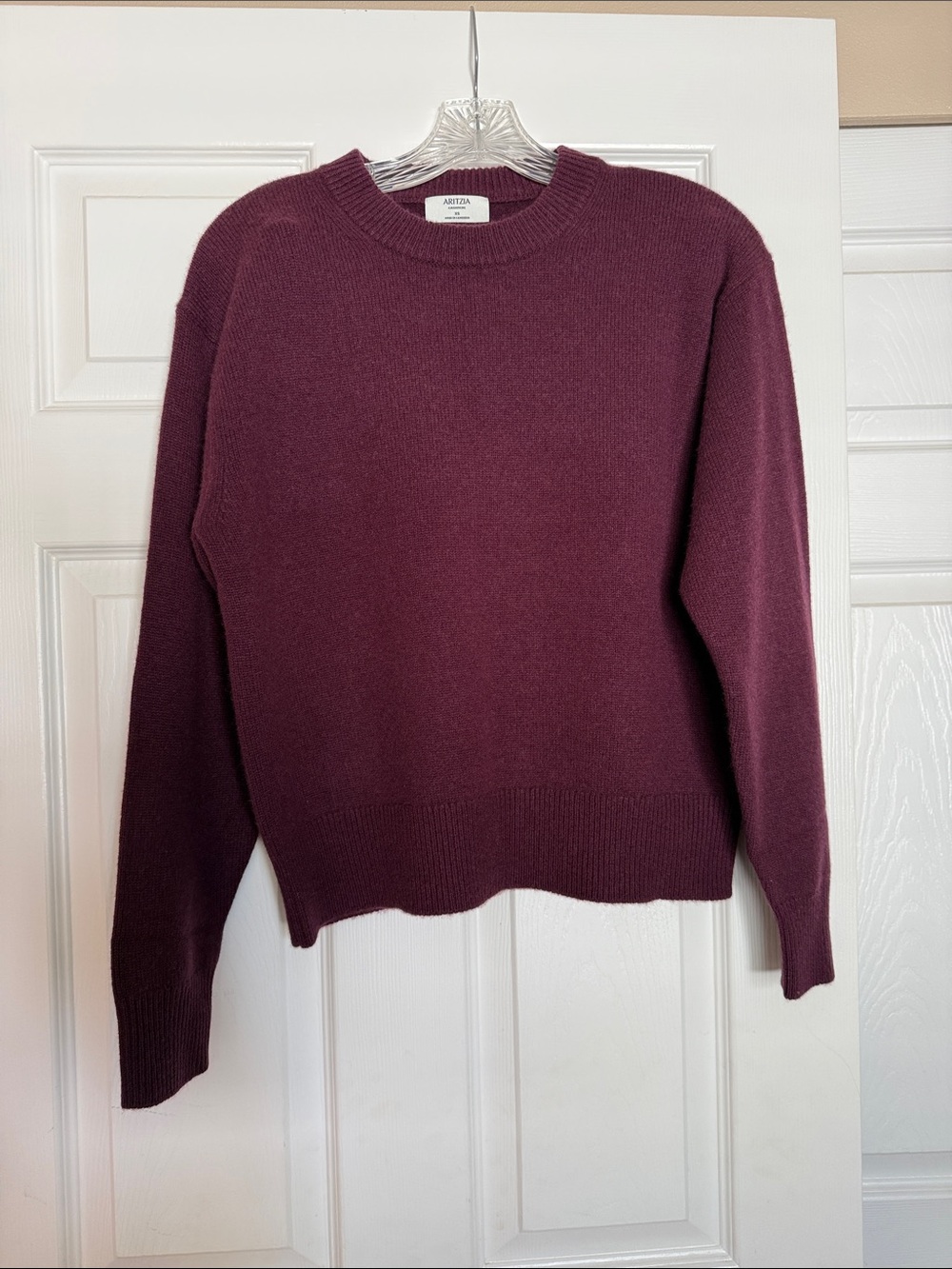 Aritzia Gala Plum Essential Relic Cashmere Sweater XS